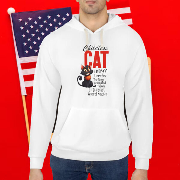 Childless Cat lady Unisex Softstyle Shirt