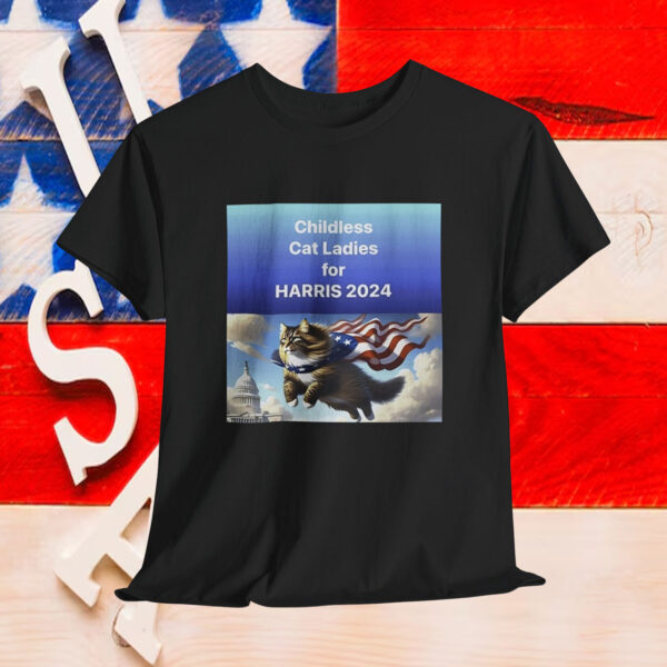 Childless For Cat Ladies For Kamala Harris 2024 Shirt