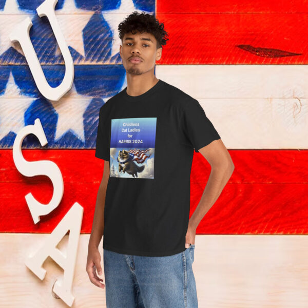Childless For Cat Ladies For Kamala Harris 2024 Shirt