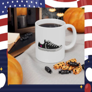 Childless Cat Lady Harris Mug