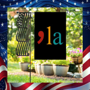 Comma La Garden Flag