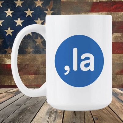Comma-La Kamala Harris Mug