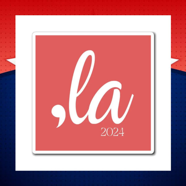 Comma-La Magnet