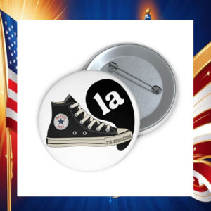 Harris I'm Speaking Snickers and Comma La Pin Button