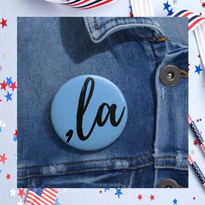 Comma La Kamala 2024 Button