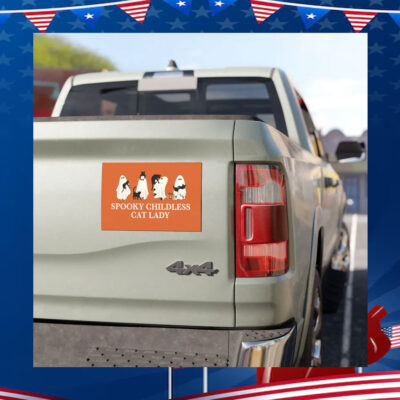 Spooky Childless Cat Lady For Kamala 2024 Car Magnet